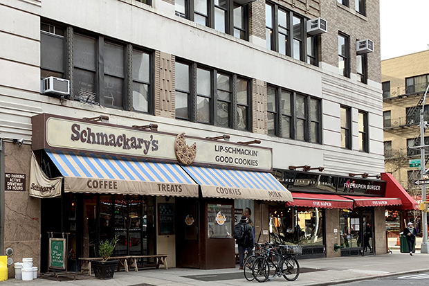 Schmackary&#39;s bakes ludicrously large (and delicious) cookies.