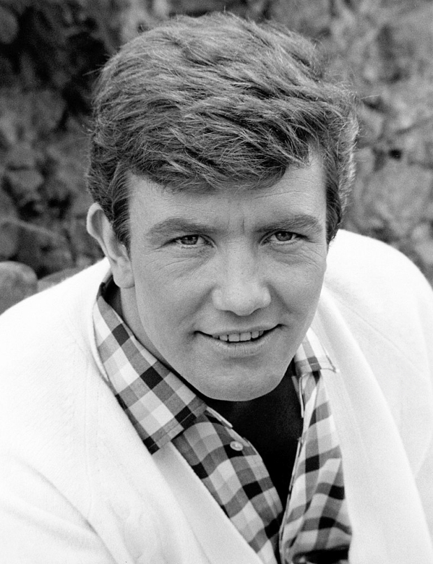 Albert Finney has died at the age of 82.