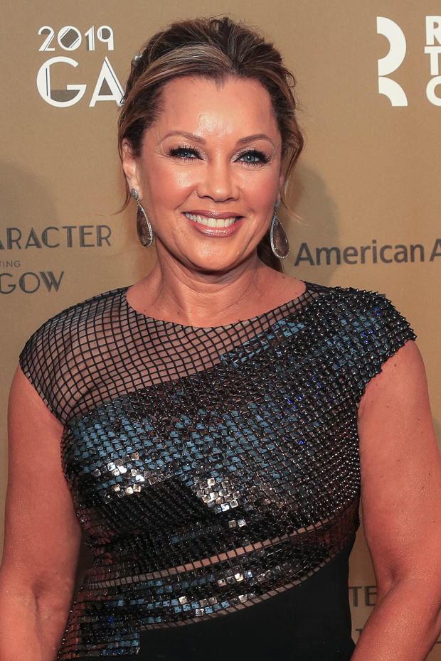 Vanessa Williams walks the red carpet at the Roundabout gala.