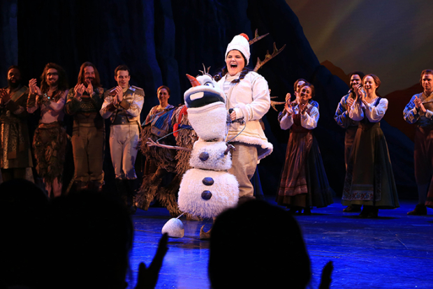 Ryann Redmond taking her first bow as Olaf in Broadway&#39;s Frozen at the St. James Theatre.