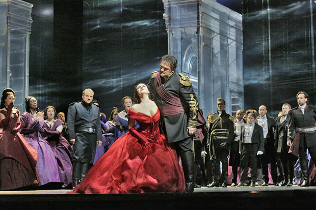 Sonya Yoncheva and Aleksandrs Antonenko (center) starred as Desdemona and Otello in Bartlett Sher&#39;s new Metropolitan Opera production of Giuseppe Verdi&#39;s Otello, directed by Bartlett Sher, in 2015. This was the first time on the Met stage that the role of Otello was not performed by a white actor in dark makeup.