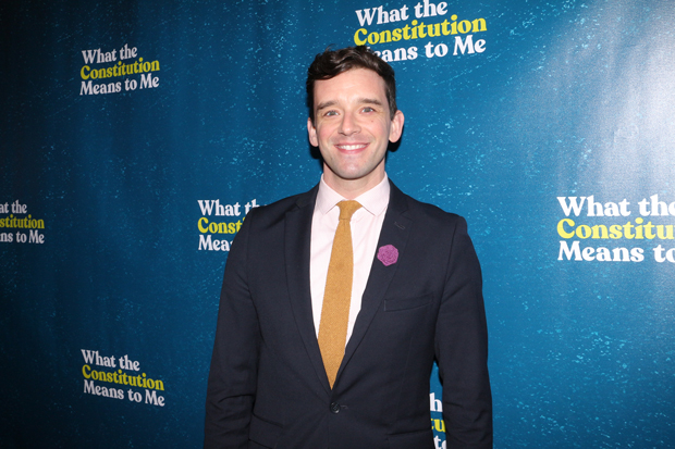 Michael Urie will once again host the Drama Desk Awards this year.
