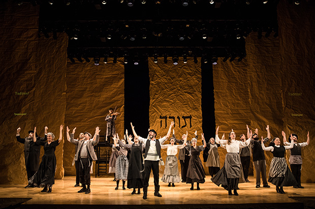 Steven Skybell and the cast of Fiddler on the Roof in Yiddish.