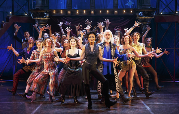 The cast of the 2013 Broadway revival of Pippin.