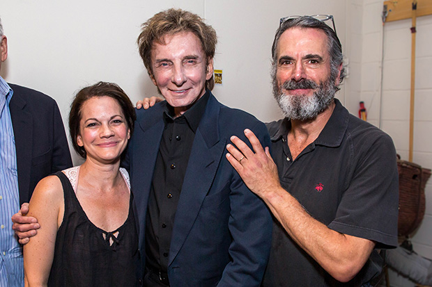 Barry Manilow with Fiddler on the Roof stars Jennifer Babiak and Steven Skybell.