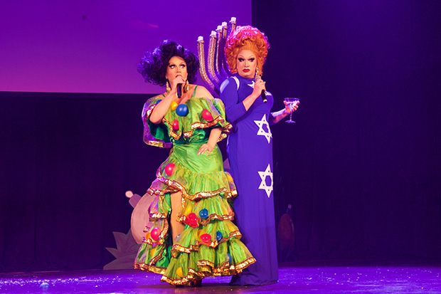 BenDeLaCreme and Jinkx Monsoon star in All I Want for Christmas Is Attention, playing at venues across America and the UK.