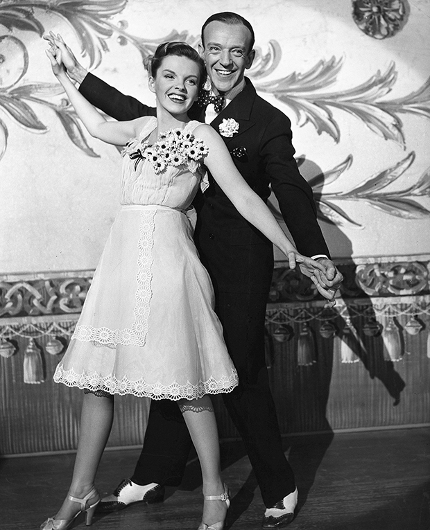Judy Garland and Fred Astaire in 1948&#39;s Easter Parade.
