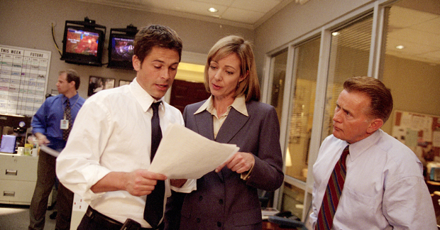Robe Lowe as Sam, Allison Janney as CJ, and Martin Sheen as President Bartlett in The West Wing