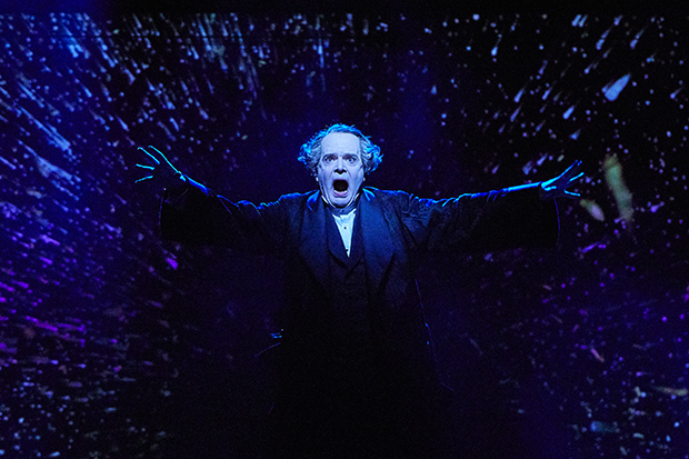 Jefferson Mays in A Christmas Carol at the Geffen Playhouse