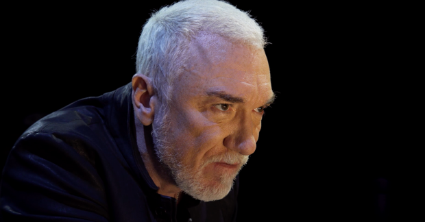 Patrick Page in All the Devils Are Here