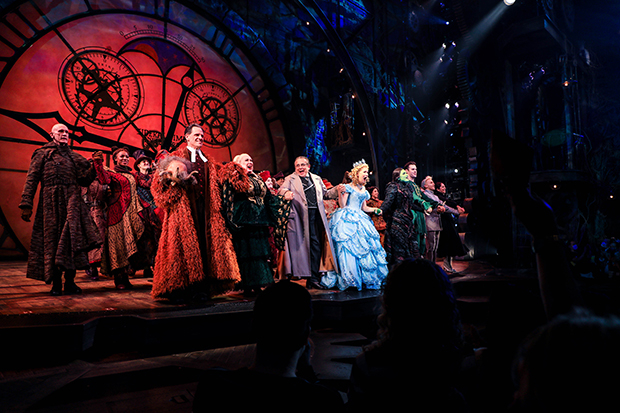Welcome back to Broadway, Wicked!