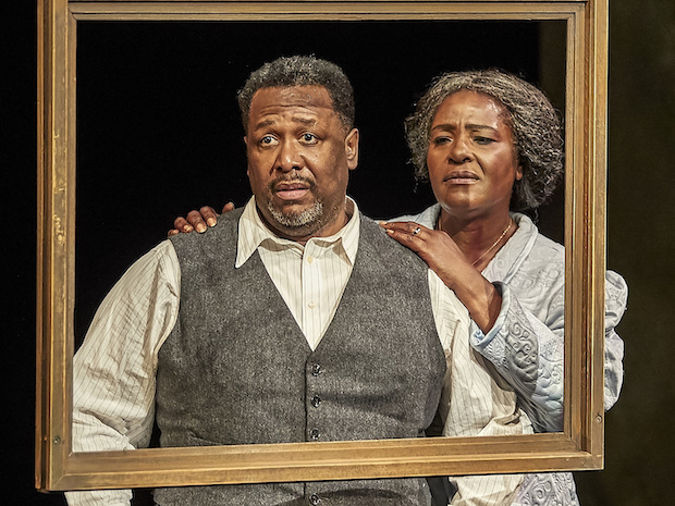 Wendell Pierce and Sharon D. Clarke starred in Death of a Salesman on London&#39;s West End. They will reprise their performances on Broadway.
