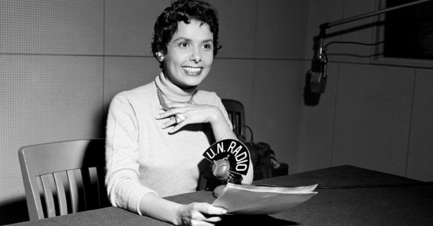 Lena Horne will be the first Black woman to lend her name to a Broadway theater.