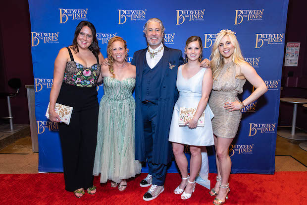  Kate Anderson, Jodi Picoult, Timothy Allen McDonald, Samantha Van Leer, and Elyssa Samsel attend the opening night of Between the Lines.