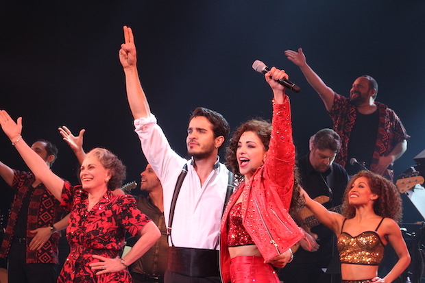 A scene from the Broadway run of On Your Feet!, which starred Ektor Rivera and Ana Villafañe. 
