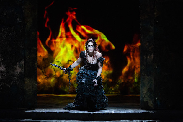 Sondra Radvanovsky stars in Luigi Cherubini&#39;s Medea, directed by David McVicar, at the Metropolitan Opera.