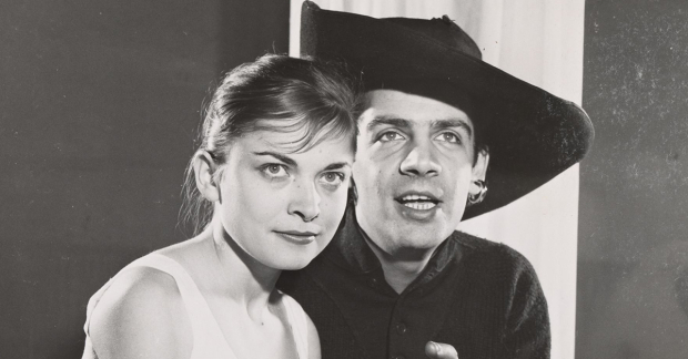 Rita Gardner and Jerry Orbach in the original production of The Fantasticks