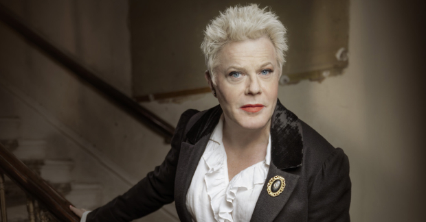 Eddie Izzard will star in Charles Dickens' Great Expectations off-Broadway. 