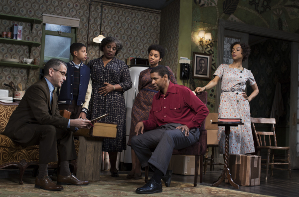 Denzel Washington and the Broadway cast of A Raisin in the Sun, directed by Kenny Leon, at the Barrymore Theatre. 