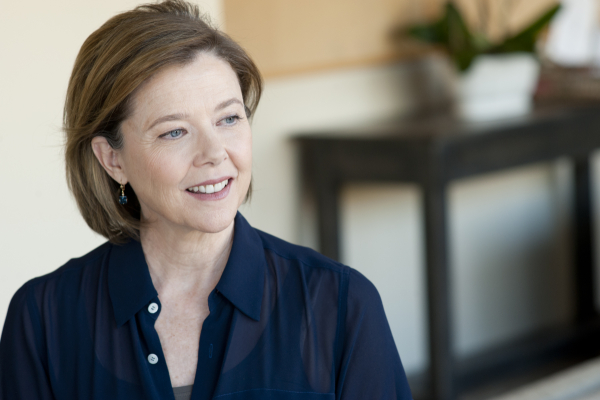 Annette Bening stars in Ruth Draper&#39;s Monologues at the Geffen Playhouse in Los Angeles.