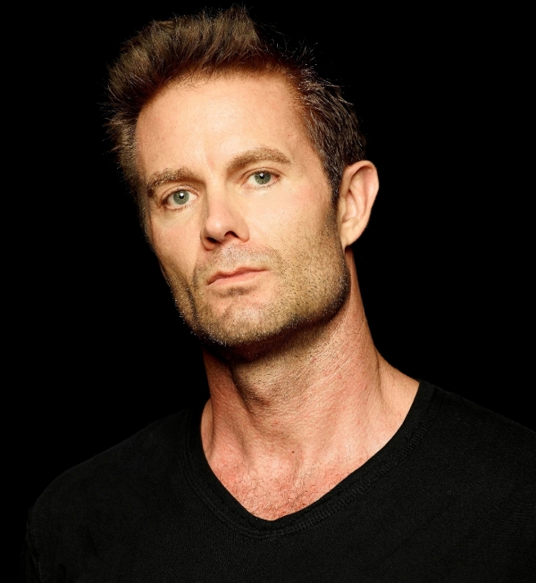 Raising Hope star Garret Dillahunt will lead the world premiere cast of Carey Crim&#39;s Conviction at Long Island&#39;s Bay Street Theatre. 