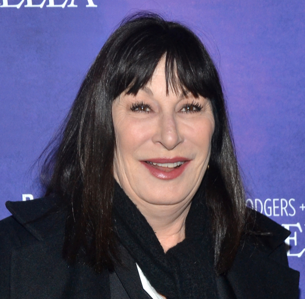 Anjelica Huston is reportedly in talks to star in a Broadway revival of A.R. Gurney&#39;s Love Letters.
