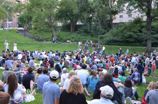 New York Classical Theatre&#39;s 2013 production of Chekhov&#39;s The Seagull saw hundreds of audience members nightly in the lawns around the pool in Central Park.