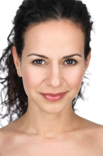 Mandy Gonzalez will star in Amber Romina Cassell and Kristy Hanson&#39;s Sing Me Home at the Laurie Beechman Theatre.