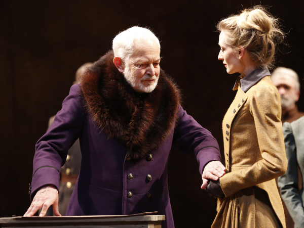Michael Pennington as Lear and Rachel Pickup as Goneril in the 2014 Theatre for a New Audience revival of King Lear, directed by Arin Arbus.