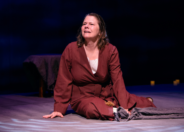 Linda Reiter in Colm Tóibín&#39;s The Testament of Mary, directed by Dennis Zacek, at Victory Gardens Theater in Chicago.