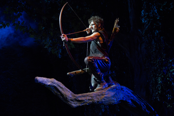 Gabriel Ebert as Robin Hood in David Farr&#39;s The Heart of Robin Hood at Toronto&#39;s Royal Alexandra Theatre.