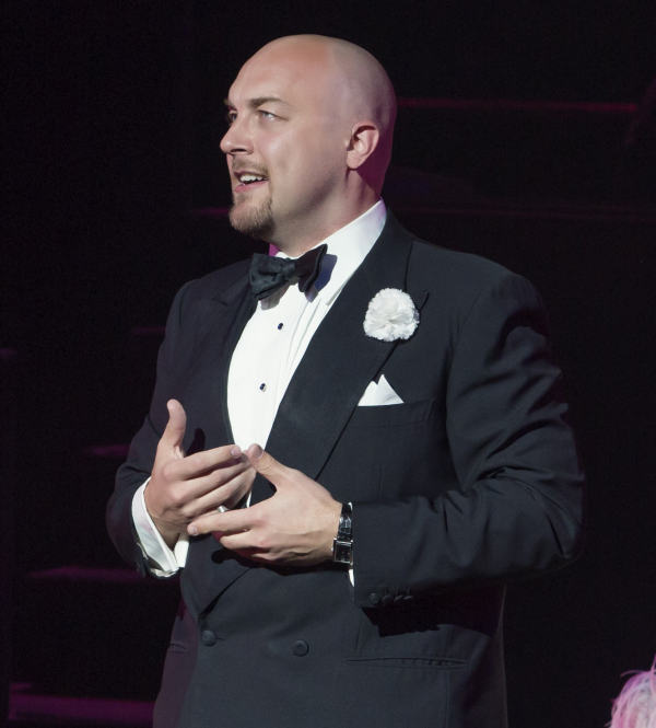 Alexander Gemignani takes over the role of Billy Flynn in Broadway&#39;s Chicago through March 13.