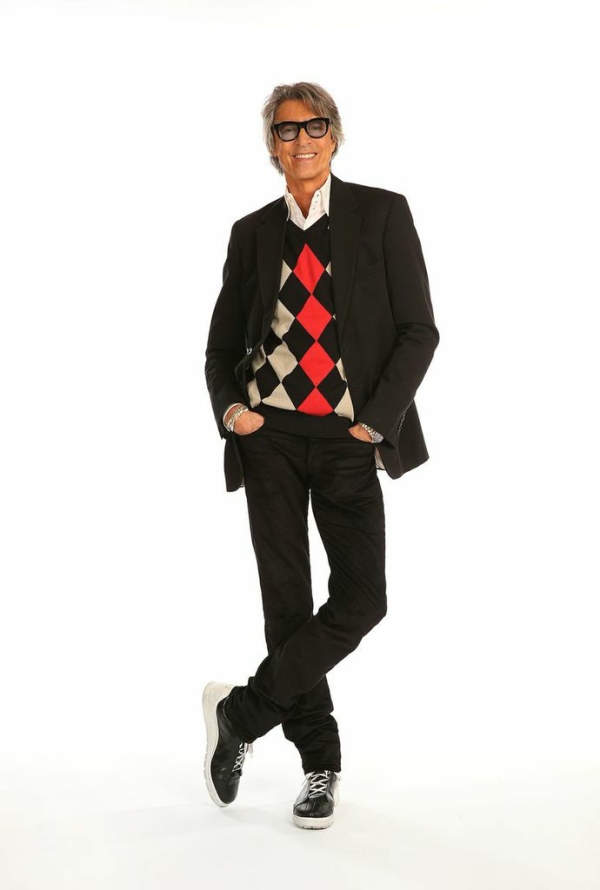 Nine-time Tony Award winner Tommy Tune returns to the stage in Lady, Be Good as Jeff.